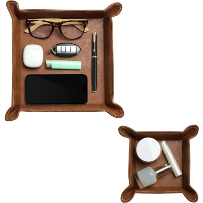 Afbeelding van Navaris 2x vierkante decoratie schaal van pu leer Set 2 organizers Dienblad voor sleutels telefoon of muntjes Organizer bakje Bruin