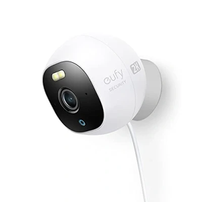 Afbeelding van eufy Security Outdoor Cam E220, alles in één standalone buiten bewakingscamera met 2K resolutie, spotlight, nachtzicht kleur, gratis gebruik, IP67 waterbescherming