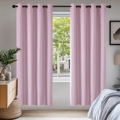 Afbeelding van Deconovo Verduisterende Gordijnen, Thermische Gordijnen met Ringen voor Kinderen Kamer, Kant en Klaar, 140x175 cm (B x H), Lichtroze, 2 stuks