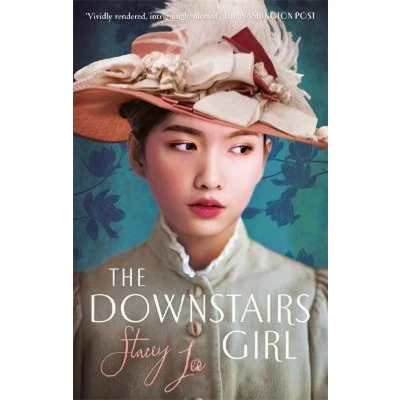 Afbeelding van the Downstairs Girl: must read Reese Witherspoon Book Club Pick