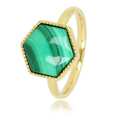 Afbeelding van ring goudkleurig Met zeshoek Malachite edelsteen Goudkleurige design luxe cadeauverpakking