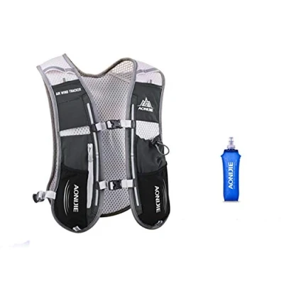 Afbeelding van AONIJIE 5L Multifunctionele Ultrlight fietsrugzak/drinkrugzak met 500 ml drinkfles voor wandelen, training, hardlopen, klimmen (Zwart)