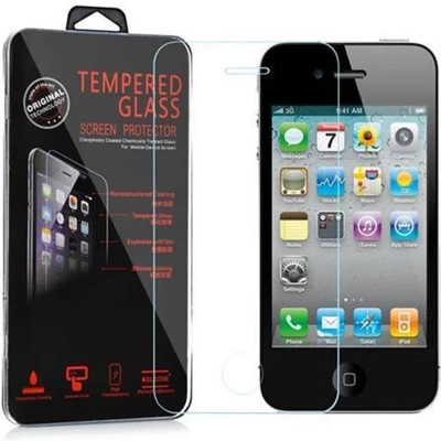 Afbeelding van Cadorabo Screenprotector geschikt voor Apple iPhone 4 / 4S in KRISTALHELDER Tempered Display Pantser Film beschermglas
