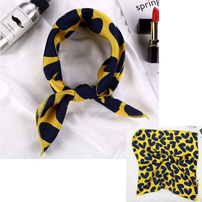 Afbeelding van Kleine Dames Sjaal Zwart Geel Hartjes Zijden Bandana 47*47 cm Cadeau voor