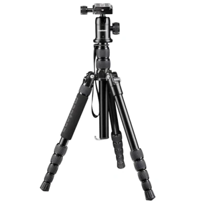 Afbeelding van Mantona DSLM reisstatief (max. hoogte 143 cm, max. belastbaarheid tot 5 kg, draaibare middenkolom, incl. kogelkop en statieftas, geschikt voor DSLR, systeem compacte camera) zwart