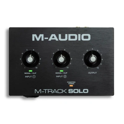 Afbeelding van M Audio Track Solo USB Interface voor opnemen, streamen en podcasten met XLR , lijn DI ingangen, plus een softwaresuite inbegrepen