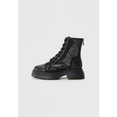 Afbeelding van STEVE MADDEN Veterlaarsjes zwart