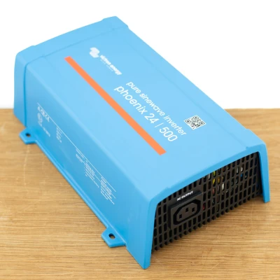 Afbeelding van Phoenix 24/500 Omvormer IEC contactdoos
