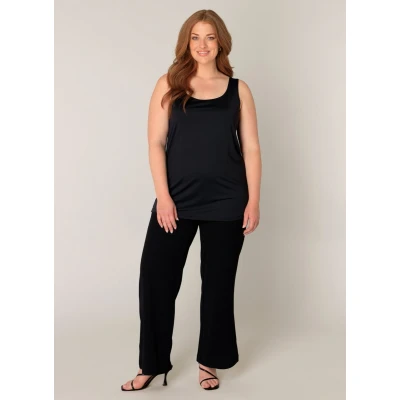 Afbeelding van Base Level Curvy singlet Yanne zwart
