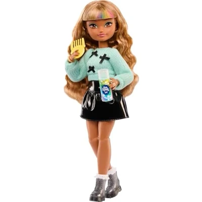 Afbeelding van Barbie Dream Besties Pop en Accessoires, Zia, beweegbare modepop met golvend bruin haar outfit die aan uit kan, 7 accessoires maanthema, JGG36