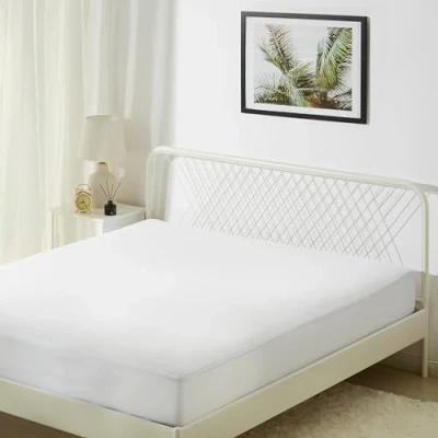 Afbeelding van Amazon Basics Waterdichte matrasbeschermer, wit, 140 x 200 cm