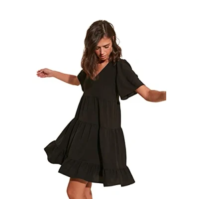 Afbeelding van Trendyol Zwart Getailleerde Glanzende Steengeweven Elegante Avondjurk Tpraw24El00135