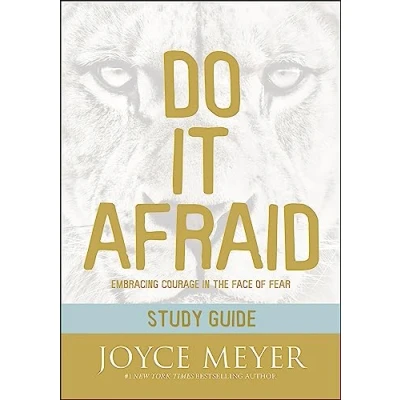 Afbeelding van Do It Afraid Study Guide Embracing Courage in the Face of Fear