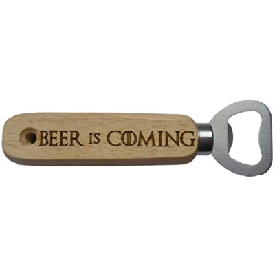 Afbeelding van FastCraft FLESOPENER GAME OF THRONES GEÏNSPIREERD BIER KOMT GEGRAVEERD HOUTEN NIEUWHEID KEUKEN FAN CADEAU