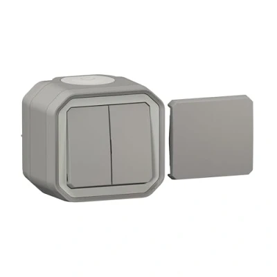 Afbeelding van Legrand plexo multi bediening 1 of 2 wisselschak drukknop compl ip55 grijs 069719l