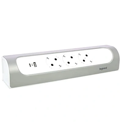 Afbeelding van Legrand 90 monteerbare contactdoos 3x2p a usb c zn snoer alu 694504