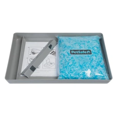 Afbeelding van PetSafe ScoopFree Kattenbak met herbruikbare premium kattenbakvulling blauwe kristallen, niet klonterend