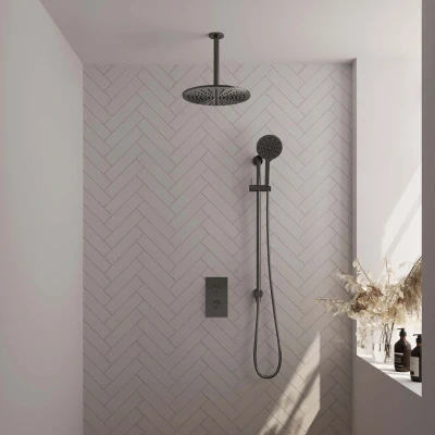 Afbeelding van Brauer Gunmetal Edition Regendoucheset inbouw hoofddouche 30 cm 2 functies glijstang inclusief inbouwdeel handdouche Rond 3 standen PVD