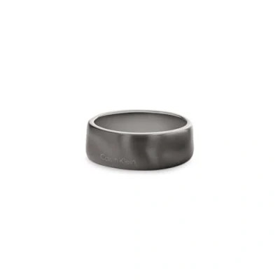 Afbeelding van Calvin Klein Heren CK METALLIC WAVES Collectie Ring met GunMetal Ion Plating (IP) 35100036G, Roestvrij staal, Geen edelsteen