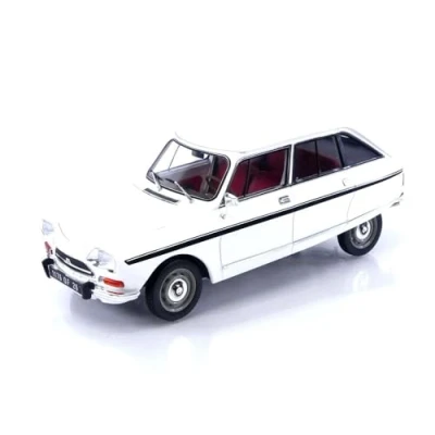 Afbeelding van het 1:18 gegoten model van De Citroen Ami Super uit 1974 in wit. fabrikant schaalmodel is Norev. Dit alleen online verkrijgbaar