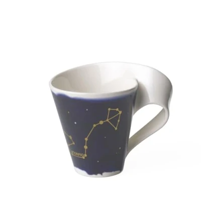 Afbeelding van Villeroy en Boch NewWave Stars beker met handvat, mooi gevormde mok schorpioenmotief, premium porselein, vaatwasmachinebestendig, wit/blauw, 300 ml, 1 stuk (1 stuk)