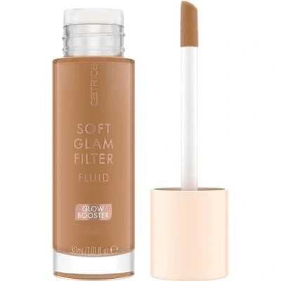 Afbeelding van Catrice Soft Glam Filter Fluid, Basis, nr. 065, nude, verzorgend, natuurlijk, glanzend, stralend, veganistisch, olievrij, zonder parfum, alcohol, per stuk verpakt (30 ml)