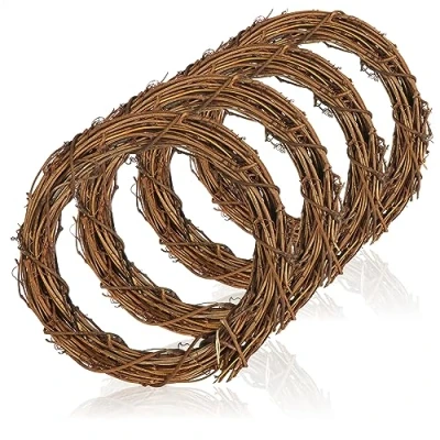 Afbeelding van COM FOUR® 4x DIY decoratieve houten krans om te knutselen van rotan voor het decoreren bijvoorbeeld ramen, tafels en deuren (4 stuks Ø20cm lichtbruin)