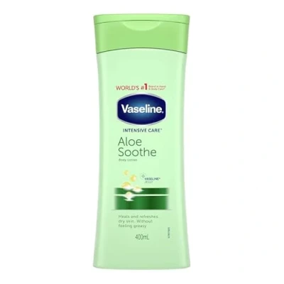 Afbeelding van 3 x Vaseline intensieve verzorging bodylotion Aloë Soothe vermindert droge, gebarsten huid 400 ml