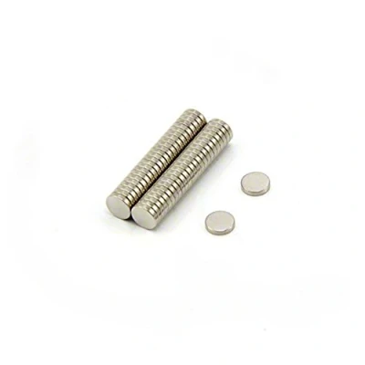 Afbeelding van N42 Neodymium magneet voor kunst, ambachten, modelbouw, doe het zelf, hobby, kantoor en thuis, 5 mm dia x 1 dik 0,3 kg trekkracht pak van 50 stuks