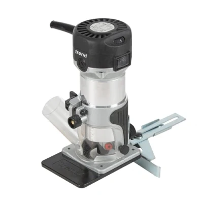 Afbeelding van Trend T1 Bovenfrees met Uitgebreide Trimmbasis, 8mm Spantang, 710W, 230V, Compact Trim Gereedschap, T1ETS/EURO
