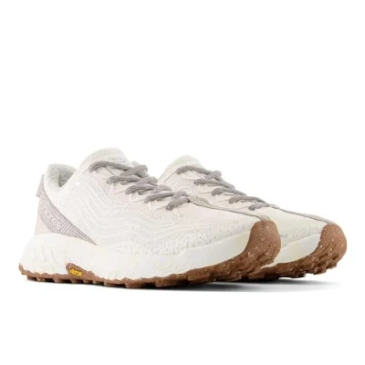 Afbeelding van New Balance Fresh Foam X Hierro V7 Sneakers voor heren, Wit, 42 EU
