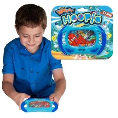 Afbeelding van Water Hoopla Haai en Octopus van Deluxebase. Sea Life Retro Handheld Game. Ring gooien hand held arcade spel voor kinderen volwassenen