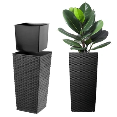 Afbeelding van KADAX Bloempot, bloembak van kunststof, plantenbak voor bloemen, binnen en buiten, tuin, balkon, terras, huis, weerbestendig, imitatie rotan (57 cm hoog, zwart rotan)