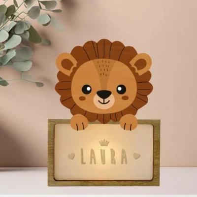 Afbeelding van WONDEE gepersonaliseerde lamp met naam, nachtlampje voor kinderen, leeuw, cadeau pasgeborenen jongens en meisjes, doopcadeau ideeën meisjes