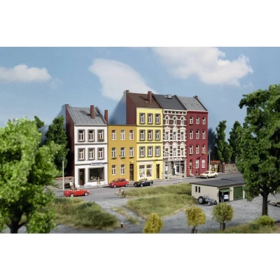 Afbeelding van Auhagen 11467 H0 Halbrieliefhuizen Schmidtstraße 18/20/22/24/26
