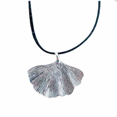 Afbeelding van Lange ketting Metaal Ginkgo blad Charme Bijoux