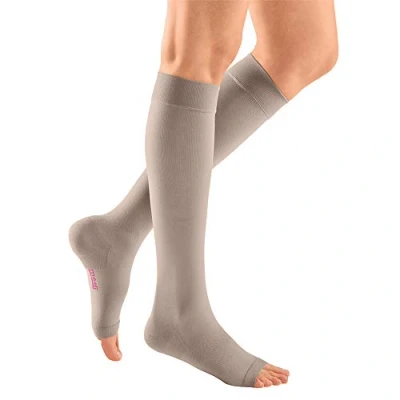 Afbeelding van medi ven plus CCL2 AD compressiekousen normaal zonder voetpunt II beige