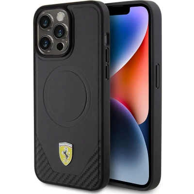 Afbeelding van iPhone 15 Pro Backcase hoesje Ferrari Effen Zwart Kunstleer