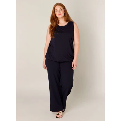 Afbeelding van Base Level Curvy mouwloze top Yasmina donkerblauw