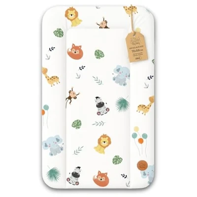 Afbeelding van Afwasbare en waterdichte Verschoonmat 70x50 cm voor op het verschoningsmeubel, verschoningselement, commode of wasmachine Safari