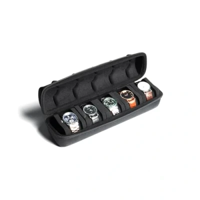 Afbeelding van Hard Watch Travel Case, 5 slot Display Case Opslag en Organizer voor mannen vrouwen, met anti move horloge kussen horloges (zwart)