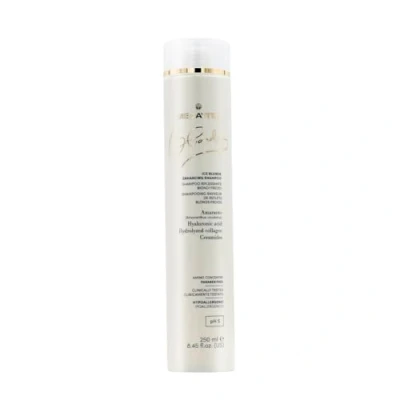 Afbeelding van Medavita Blondie Ice Blonde Enhancing Shampoo Blond Haar 250ml