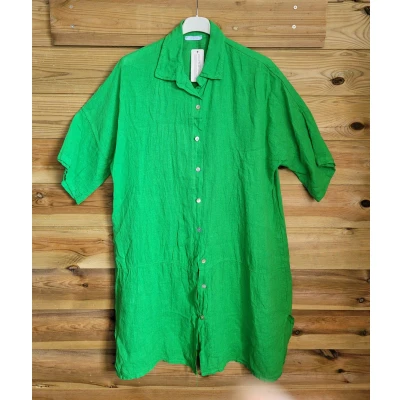 Afbeelding van Linnen shirt jurk met 7/8 mouwen in GRAS GROEN kleur, splits, geknopt Maat 44