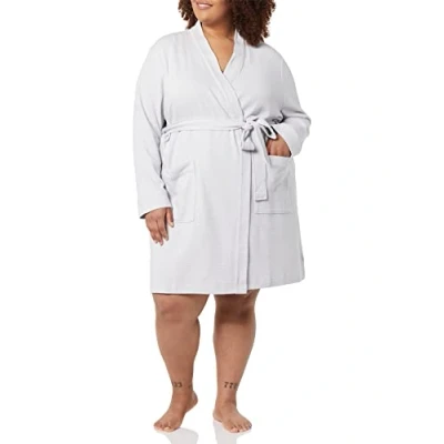 Afbeelding van Amazon Essentials Lichtgewicht gewafelde halflange badjas voor dames (verkrijgbaar in grote maten), lichtgrijs, XX Large