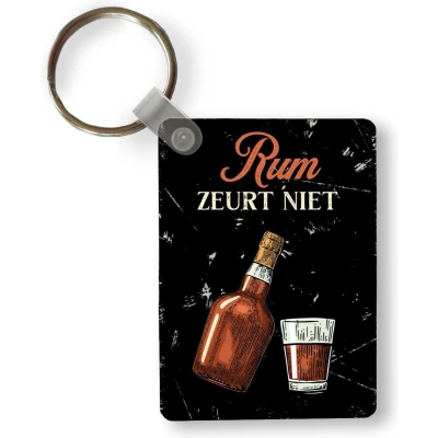 Afbeelding van Sleutelhanger Rum Glas Fles Uitdeelcadeautjes Plastic Vaderdag cadeau Geschenk Cadeautje voor hem Tip Mannen