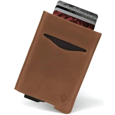 Afbeelding van AKIELO RFID Blokkerende Kaart Portemonnee en Geschenkdoos Stijlvolle Leren Creditcardhouder Contactloze Creditcardbeschermer (ALPHA Tan Lederen Editie)
