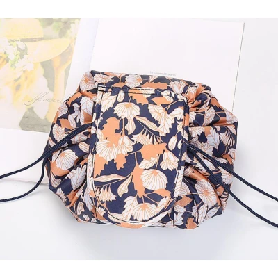 Afbeelding van Draagbare Make up Tas, Reistasje, shoptasje Leaf