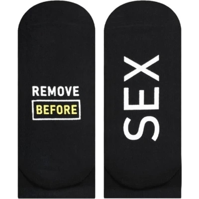 Afbeelding van Grappige enkelsokken, Remove Before Sex, 2 paar, maat 40 45, one size, cadeautip, zwart,