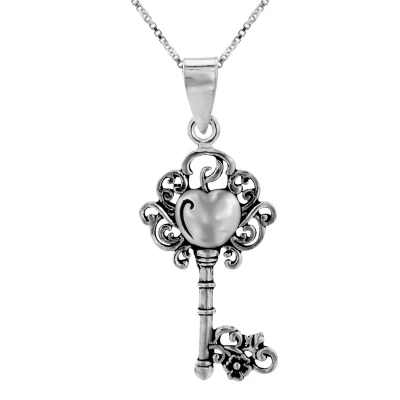 Afbeelding van Zilveren ketting dames met hanger, sierlijk bewerkte sleutel hart