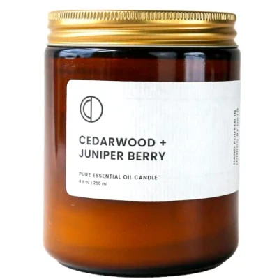 Afbeelding van Cederhout + jeneverbes Octō geurkaars met sojawas en natuurzuivere etherische oliën 250 ml
